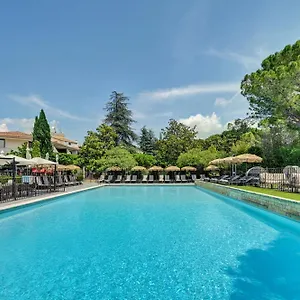 Western Sévan Parc Hotel